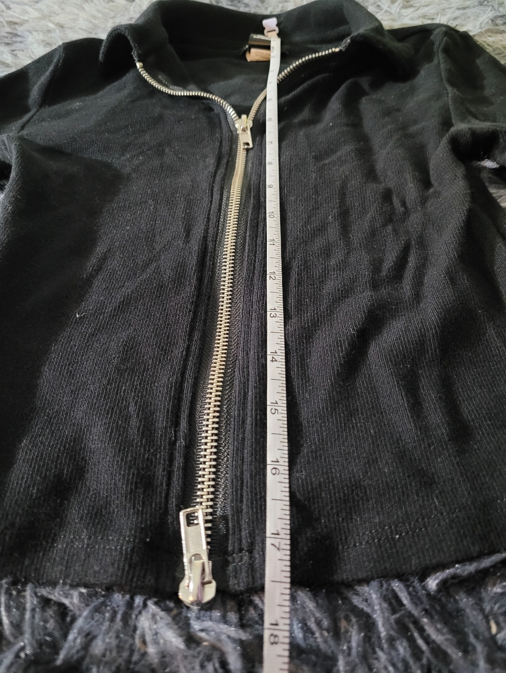 Black zip-up Collared Crop Ribbed Sweater - Picture 3 of 6